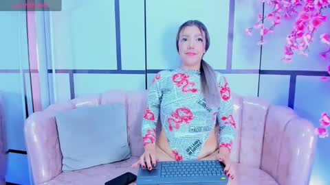 Snapshot of blairjones_ chatting on September 26, 2025, 12:53 pm blairjones_ online show from September 26, 2025, 12:53 pm