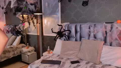 Snapshot of blairjones_ chatting on October 20, 2025, 2:50 pm blairjones_ online show from October 20, 2025, 2:50 pm