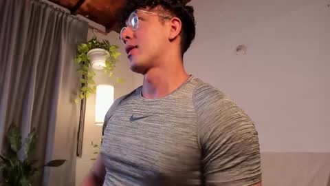 Blake Levi  Independent Model online show from March 2, 2025, 12:42 am