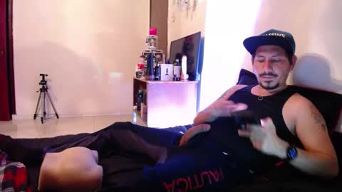 Snapshot of blakedavid69 chatting on October 13, 2025, 4:12 am David online show from October 13, 2025, 4:12 am