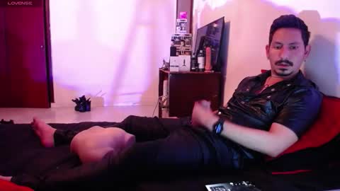 Snapshot of blakedavid69 chatting on November 8, 2025, 4:34 am David online show from November 8, 2025, 4:34 am