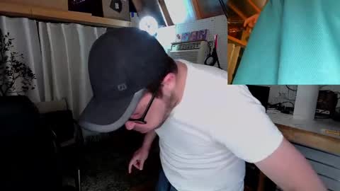 Snapshot of blakenextdoor chatting on April 14, 2026, 3:34 am Blake Jonson online show from April 14, 2026, 3:34 am