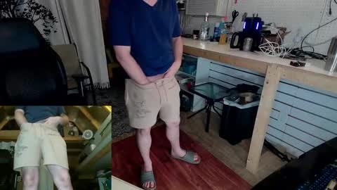 Snapshot of blakenextdoor chatting on April 24, 2026, 1:41 am Blake Jonson online show from April 24, 2026, 1:41 am