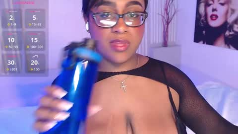 Snapshot of blakmillerrgilson1 chatting on March 4, 2025, 1:01 am Blak Miller Gilson online show from March 4, 2025, 1:01 am