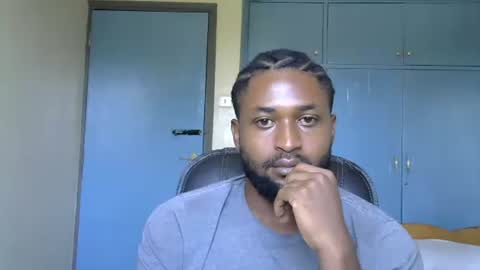 Snapshot of blakmoufaka chatting on September 23, 2025, 6:27 am blakmoufaka online show from September 23, 2025, 6:27 am
