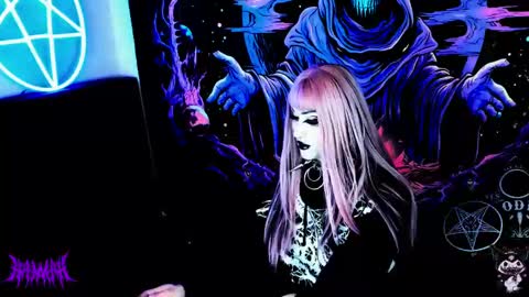 Snapshot of blasphemiangxrl chatting on March 8, 2025, 5:11 pm online show from March 8, 2025, 5:11 pm