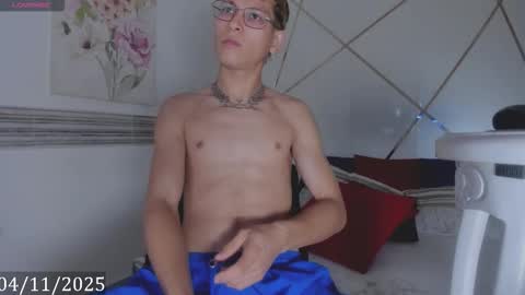 blaze_lm online show from November 4, 2025, 12:26 pm