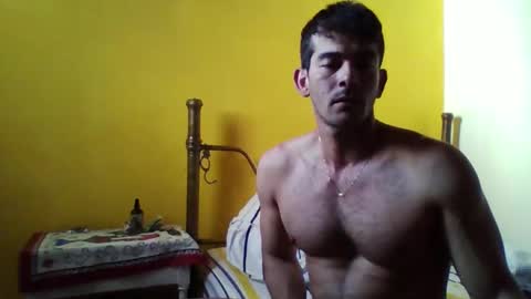 Snapshot of blckhorse19 chatting on October 24, 2025, 7:54 pm blckhorse19 online show from October 24, 2025, 7:54 pm