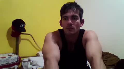 Snapshot of blckhorse19 chatting on November 9, 2025, 5:17 am blckhorse19 online show from November 9, 2025, 5:17 am