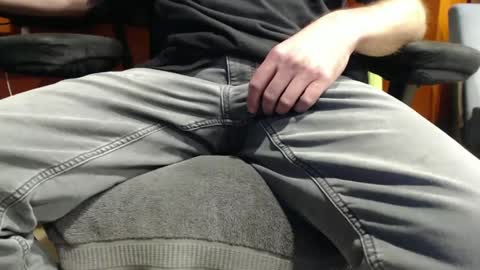 Snapshot of bleedgreengoo chatting on October 7, 2025, 4:37 pm bleedgreengoo online show from October 7, 2025, 4:37 pm