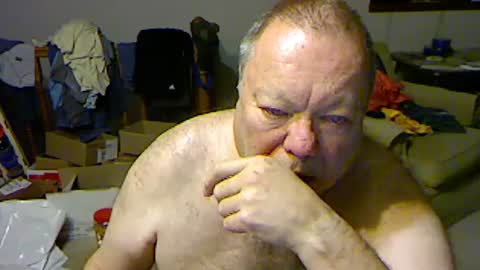 Snapshot of blemon32 chatting on December 7, 2024, 1:51 pm Bob online show from December 7, 2024, 1:51 pm