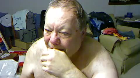 Snapshot of blemon32 chatting on February 14, 2025, 1:29 pm Bob online show from February 14, 2025, 1:29 pm