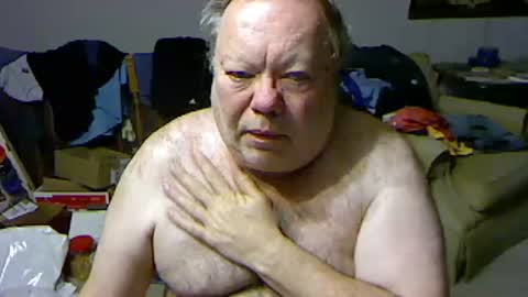 Snapshot of blemon32 chatting on March 9, 2025, 11:47 am Bob online show from March 9, 2025, 11:47 am