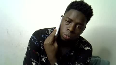 Black  brown online show from October 30, 2025, 8:38 am