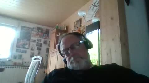 blindsurfer780299 online show from February 1, 2026, 2:04 pm