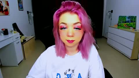 Snapshot of blinkofeyess chatting on December 29, 2024, 7:28 am Nicole online show from December 29, 2024, 7:28 am