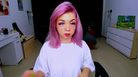 Snapshot of blinkofeyess chatting on December 29, 2024, 1:38 pm Nicole online show from December 29, 2024, 1:38 pm