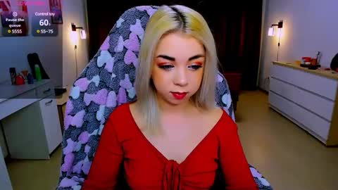 Snapshot of blinkofeyess chatting on March 5, 2025, 3:40 am Nicole online show from March 5, 2025, 3:40 am