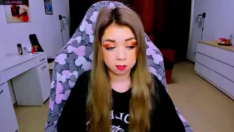 Snapshot of blinkofeyess chatting on March 9, 2025, 5:00 am Nicole online show from March 9, 2025, 5:00 am