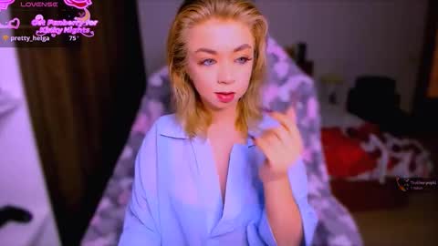 Nicole online show from November 24, 2025, 10:37 am