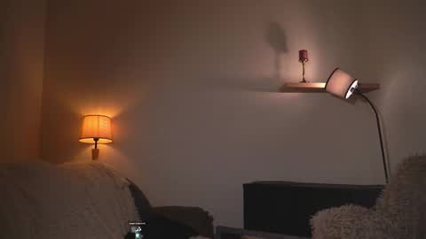 Snapshot of blissdilley chatting on October 9, 2025, 4:32 am Scarlett NEXT LIVE  5AM gmt online show from October 9, 2025, 4:32 am