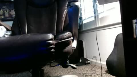 blk_nthick online show from February 16, 2025, 3:27 pm