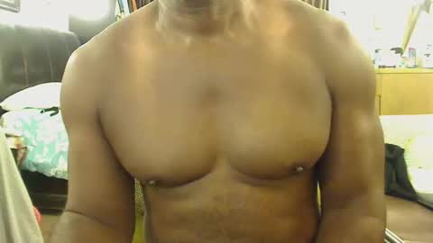 blkbiguncut10462 online show from October 4, 2025, 5:16 am