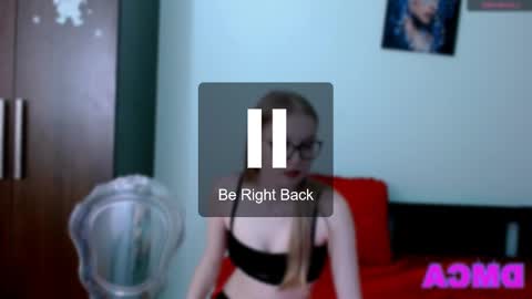 Blond Foxy online show from January 22, 2025, 2:14 pm