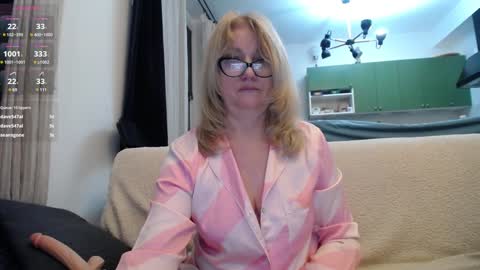 Karina online show from January 27, 2025, 11:33 pm