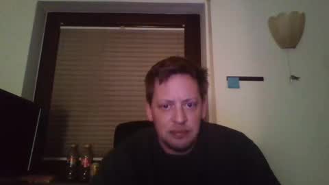 Snapshot of blonde32m chatting on December 30, 2024, 12:43 am blonde32m online show from December 30, 2024, 12:43 am