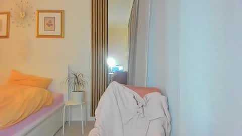 Nicole online show from December 18, 2024, 4:28 pm