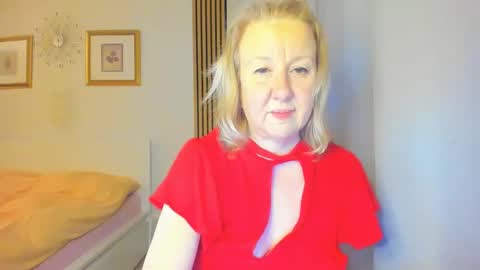 Nicole online show from February 6, 2025, 4:25 pm