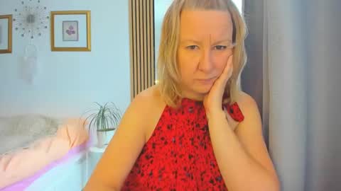 Nicole online show from February 20, 2025, 7:01 am