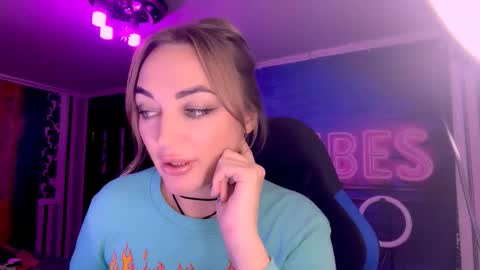 Meryem online show from October 10, 2025, 6:29 pm