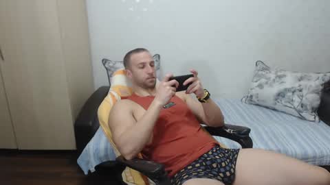 Mr Blond online show from February 3, 2025, 10:32 pm