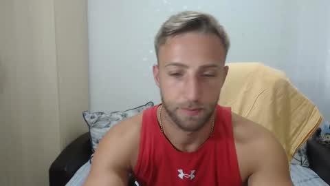 Mr Blond online show from September 14, 2025, 1:32 pm