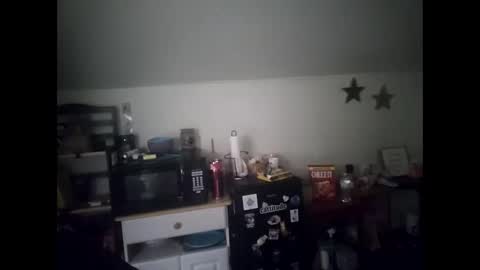 Snapshot of blondebellaaa3 chatting on December 29, 2024, 4:30 pm Gia  online show from December 29, 2024, 4:30 pm