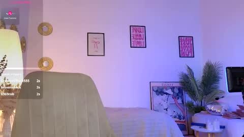 Snapshot of blondestetic chatting on May 11, 2026, 2:45 pm Mommy online show from May 11, 2026, 2:45 pm