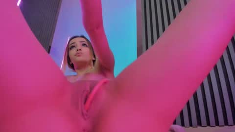 blondie_muller online show from January 15, 2025, 3:33 am