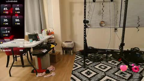Bubbles online show from February 11, 2025, 11:43 am