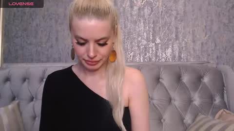 Helen online show from January 17, 2025, 1:04 am