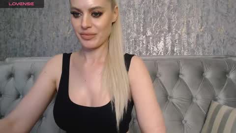 Helen online show from January 29, 2025, 11:46 pm