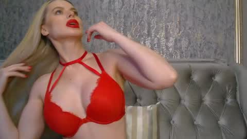 Helen online show from April 29, 2026, 9:10 pm