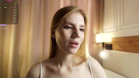 Snapshot of blondoll chatting on May 25, 2026, 1:22 am blondoll online show from May 25, 2026, 1:22 am