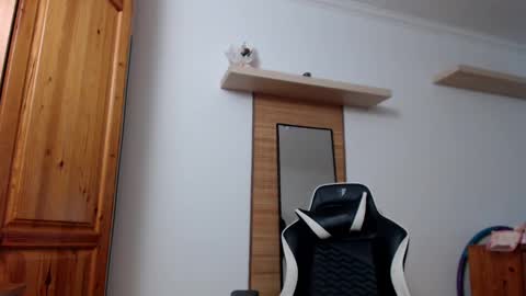 blondyelena online show from December 30, 2024, 8:21 am