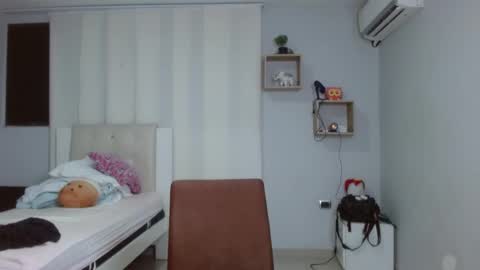 Snapshot of blondyliciousx chatting on December 11, 2024, 7:20 am katartistic name online show from December 11, 2024, 7:20 am