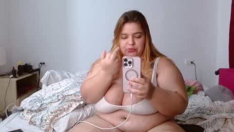 Snapshot of blondyliciousx chatting on February 9, 2025, 2:28 am katartistic name online show from February 9, 2025, 2:28 am