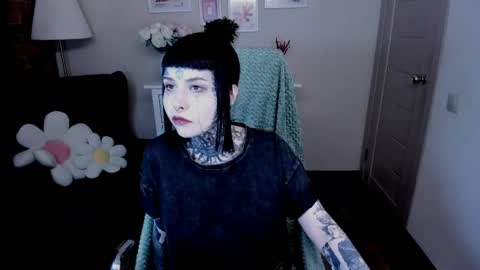 Mary online show from April 23, 2026, 10:25 am