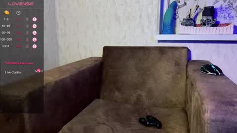 Snapshot of blooming_soul chatting on March 7, 2025, 10:32 pm blooming_soul online show from March 7, 2025, 10:32 pm