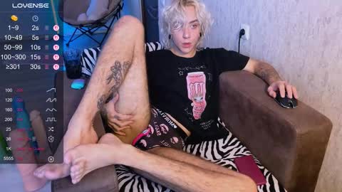 Snapshot of blooming_soul chatting on September 30, 2025, 8:52 am blooming_soul online show from September 30, 2025, 8:52 am